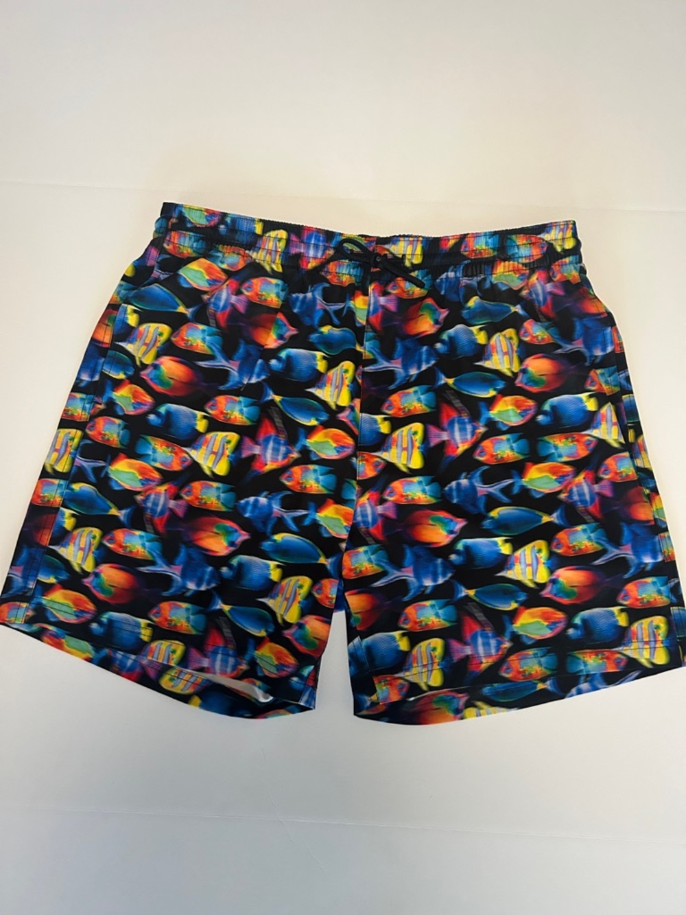 Caribbean Colorful Fish Mens Swim Trunks Shorts with pockets  Size L